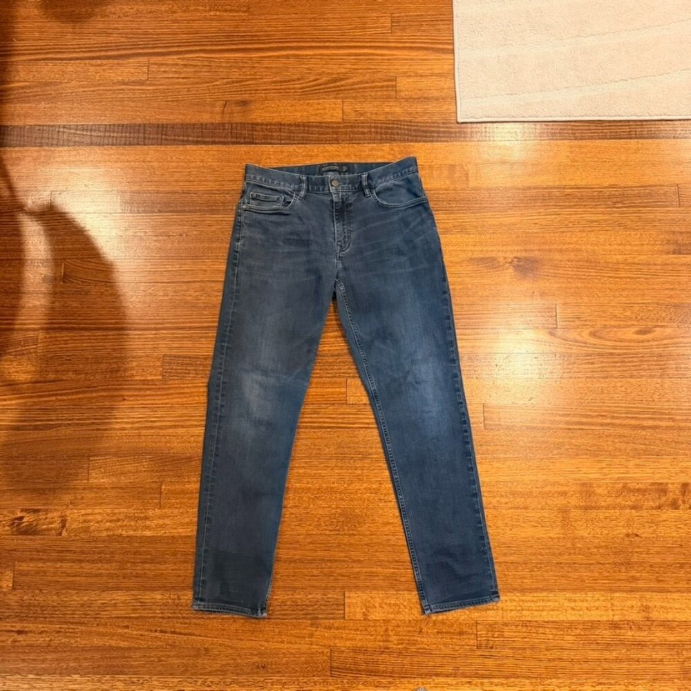 Banana Republic Athletic Tapered Fit Jeans – Dark Wash – Size 32x30